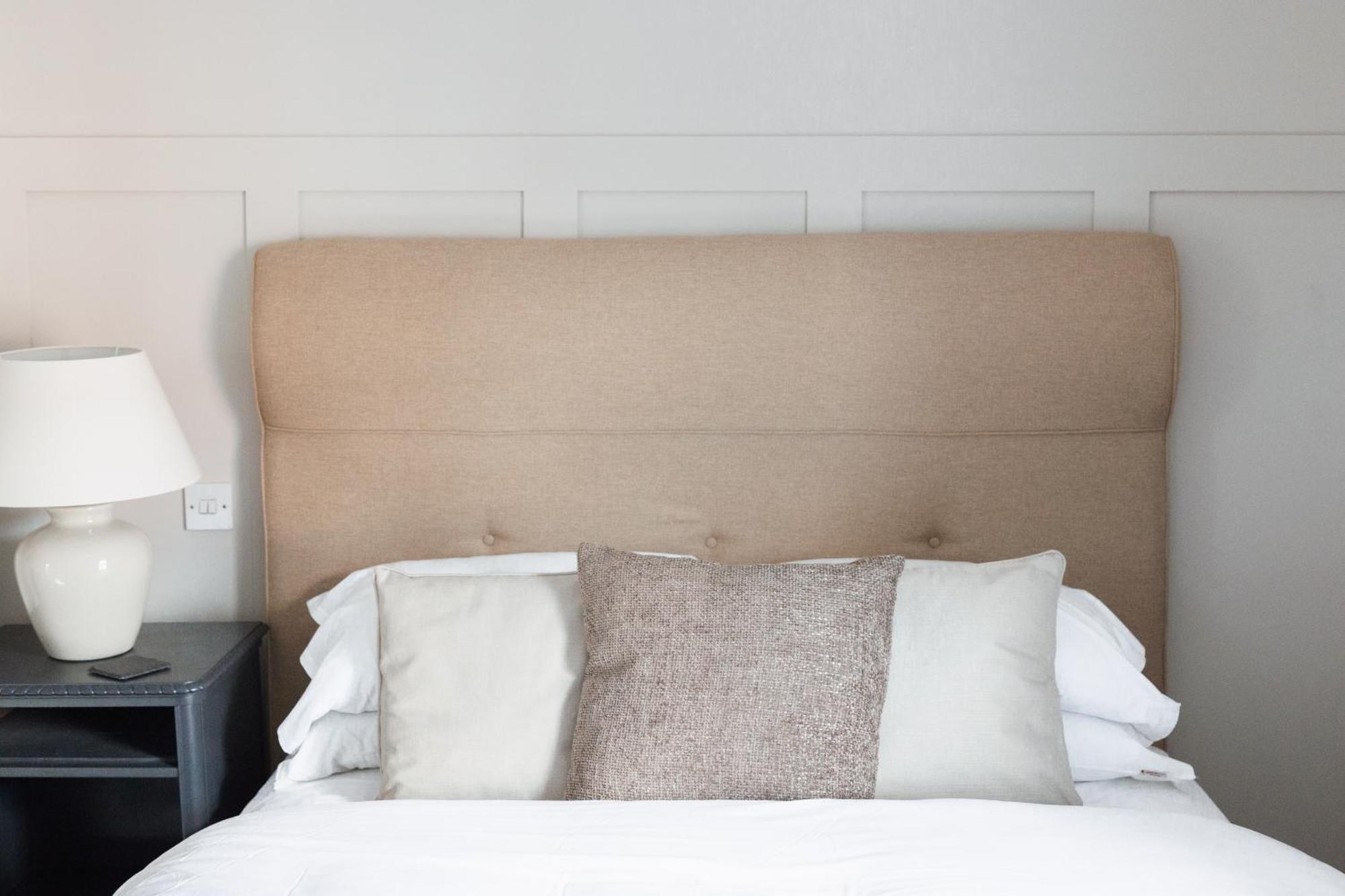 The Raven Hotel At Much Wenlock By Purestay Buitenkant foto