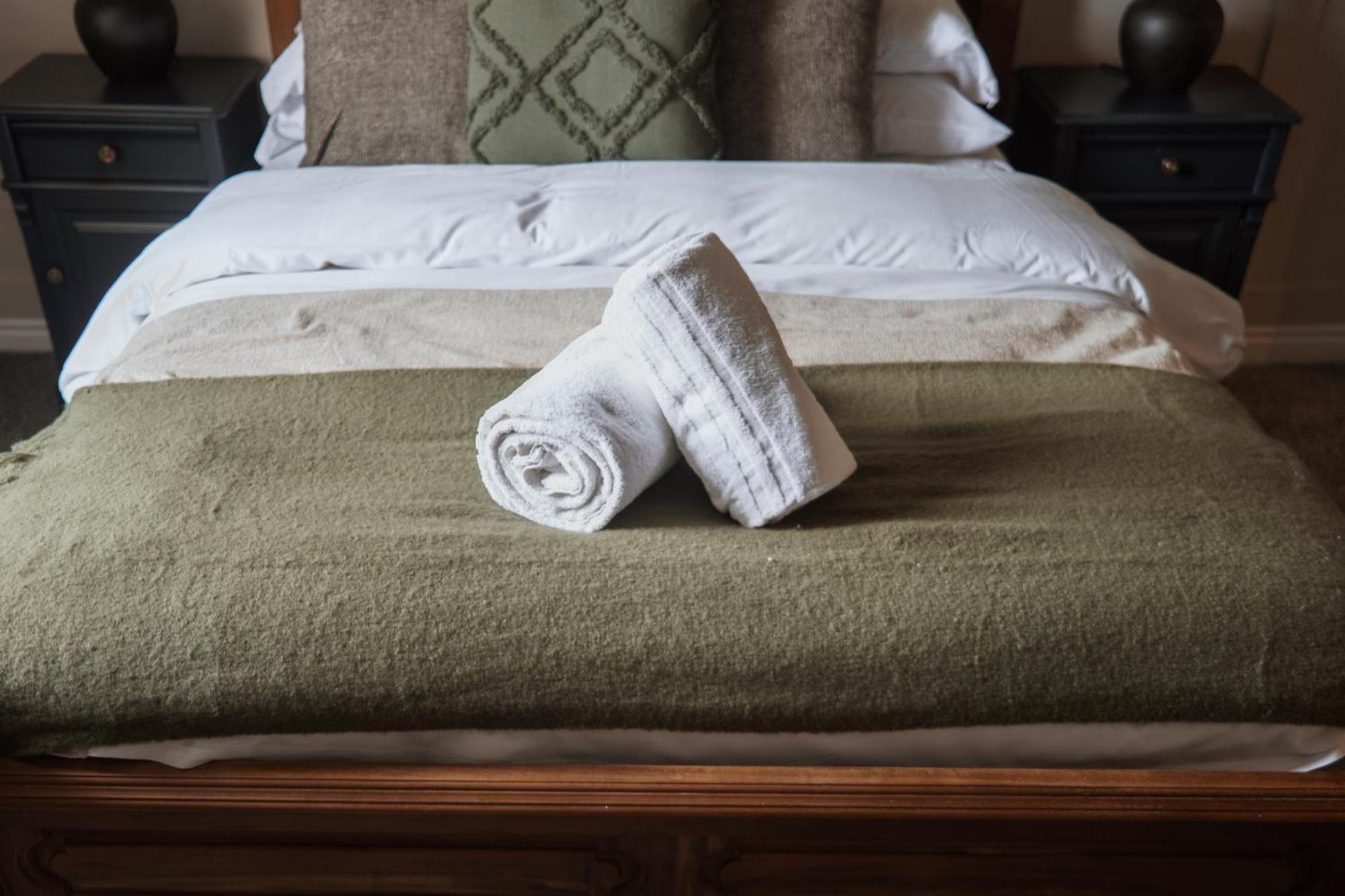 The Raven Hotel At Much Wenlock By Purestay Buitenkant foto