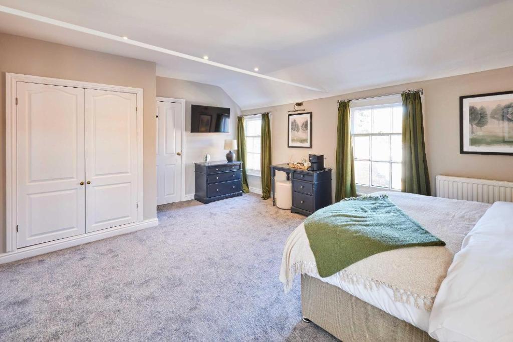The Raven Hotel At Much Wenlock By Purestay Buitenkant foto