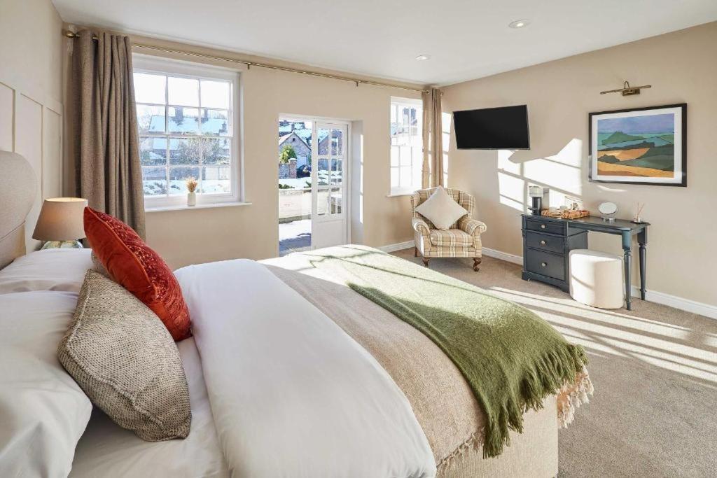 The Raven Hotel At Much Wenlock By Purestay Buitenkant foto